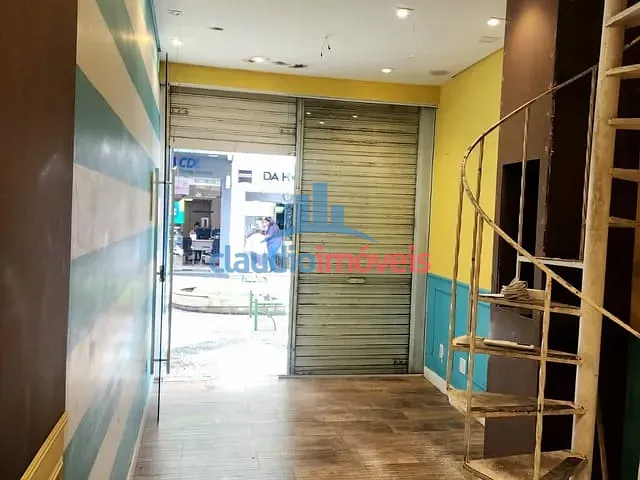 Loja para alugar, no bairro Centro em Barra Mansa