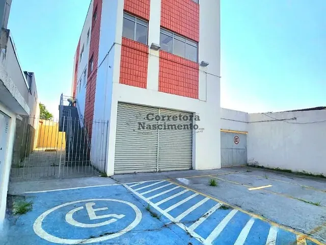 Loja com 350m², à venda ou para alugar, no bairro Jardim Sao Dimas em São José dos Campos