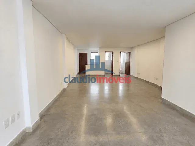 Loja para alugar, no bairro Ano Bom em Barra Mansa