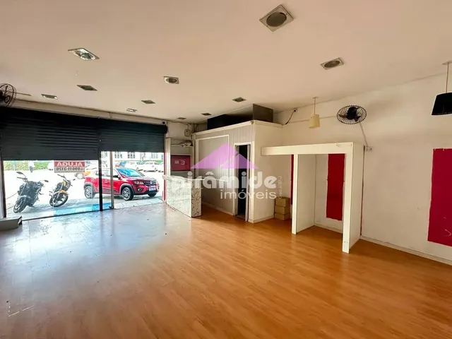 Loja com 30m², para alugar, no bairro Vila Industrial em São José Dos Campos