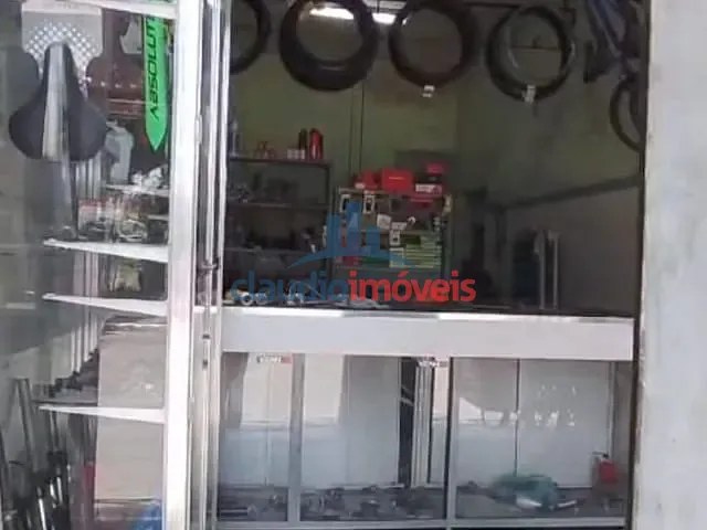 Loja com 47590m², para alugar, no bairro Ano Bom em Barra Mansa