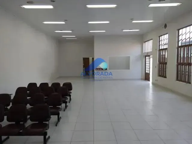 Loja com 250m², à venda, no bairro Jardim Rafael em Caçapava