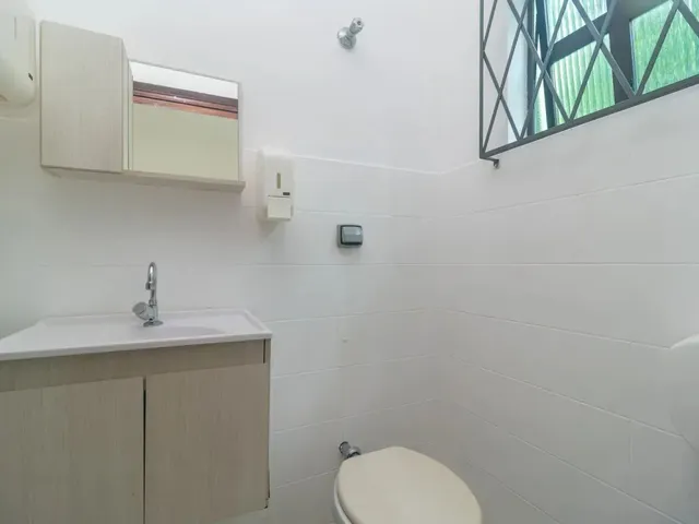 Loja para alugar, no bairro São Braz em Curitiba
