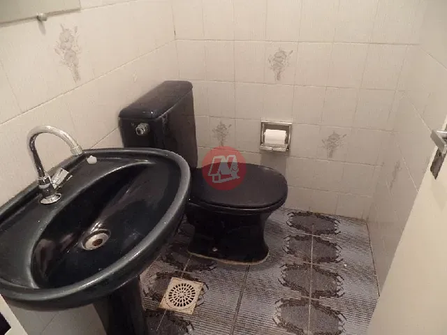 Loja para alugar, no bairro Azenha em Porto Alegre