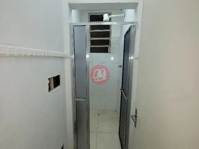 Loja para alugar, no bairro Rio Branco em Porto Alegre