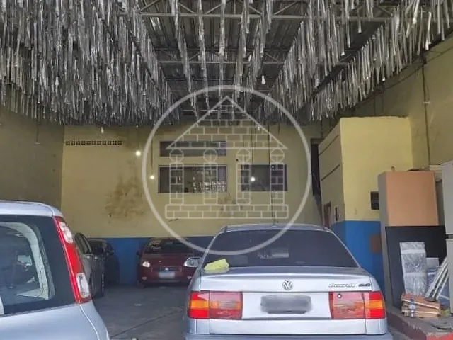 Loja com 300m², para alugar, no bairro Parque Brasil em São Paulo