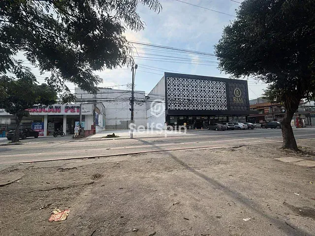 Loja para alugar, no bairro Maravista em Niterói
