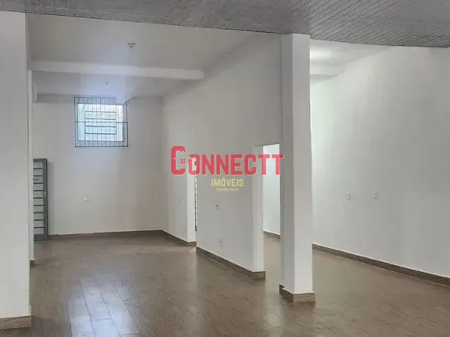 Loja com 238m², à venda, no bairro Subsetor Leste - 2 (L-2) em Ribeirão Preto