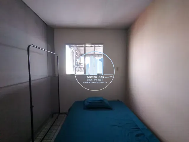 Loja com 80m², para alugar, no bairro São Carlos em Pouso Alegre