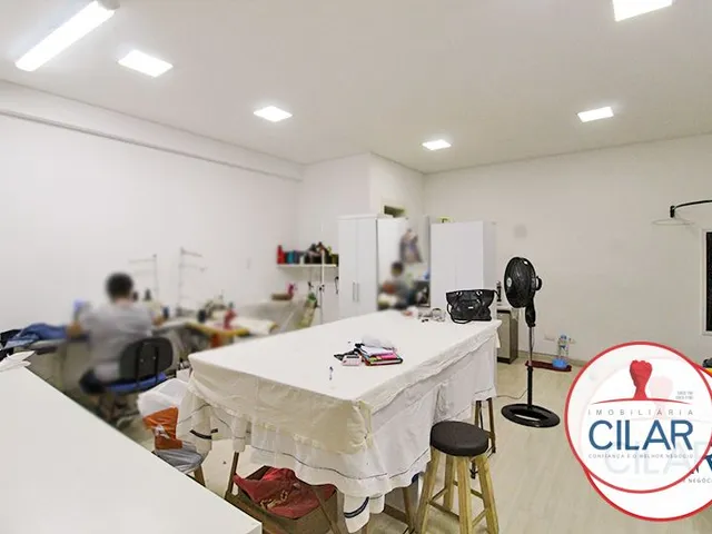 Loja à venda, no bairro Centro em Curitiba