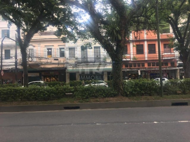 Loja para alugar, no bairro Centro em Petrópolis