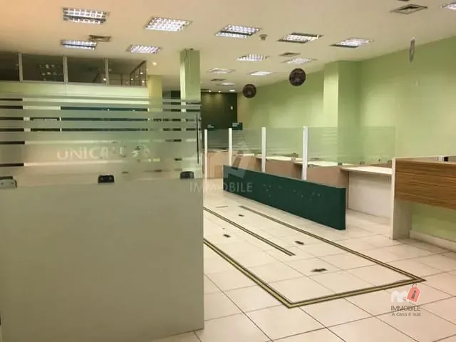Loja para alugar, no bairro Centro em Petrópolis
