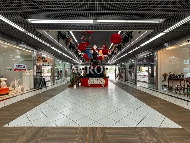 Loja com 20m², para alugar, no bairro Centro em Londrina
