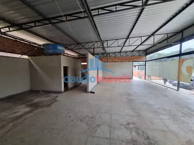 Loja para alugar, no bairro São Geraldo em Volta Redonda