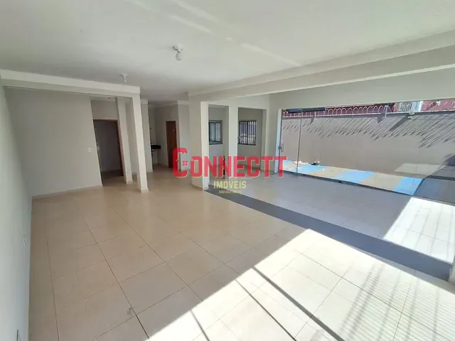 Loja com 352m², à venda, no bairro Vila Tiberio em Ribeirão Preto