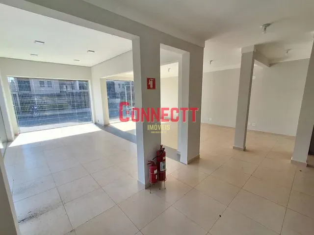 Loja com 352m², à venda, no bairro Vila Tiberio em Ribeirão Preto
