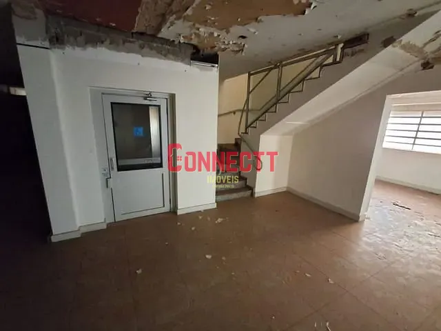Loja com 465m², para alugar, no bairro Centro em Ribeirão Preto