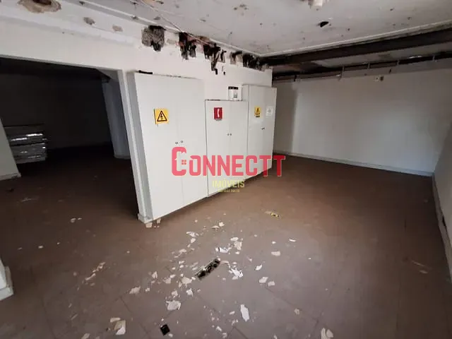 Loja com 465m², para alugar, no bairro Centro em Ribeirão Preto