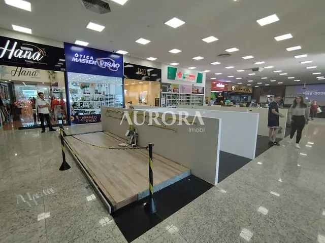 Loja com 9m², para alugar, no bairro Centro em Ibiporã