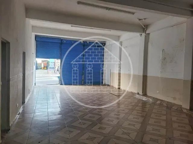 Loja com 300m², para alugar, no bairro Parque Brasil em São Paulo