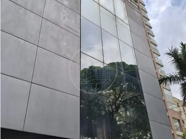 Loja com 220m², para alugar, no bairro Santo Amaro em São Paulo