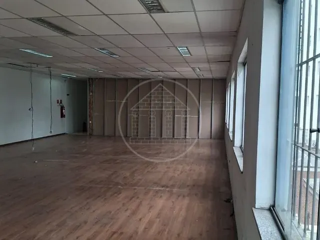 Loja com 220m², para alugar, no bairro Santo Amaro em São Paulo