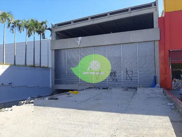 Loja com 1180m², para alugar, no bairro Jardim Santa Cecília em Sorocaba