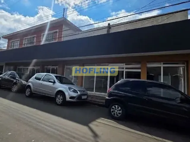 Loja com 1300m², para alugar, no bairro Santana em Rio Claro