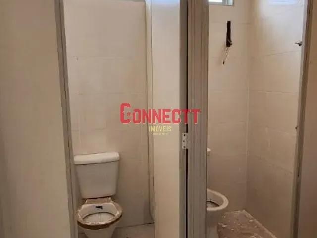Loja com 300m², para alugar, no bairro Vila Seixas em Ribeirão Preto