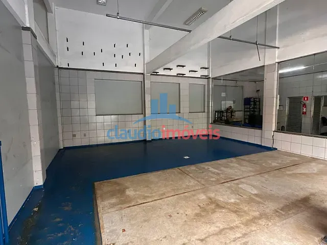 Sala para alugar, no bairro Aterrado em Volta Redonda