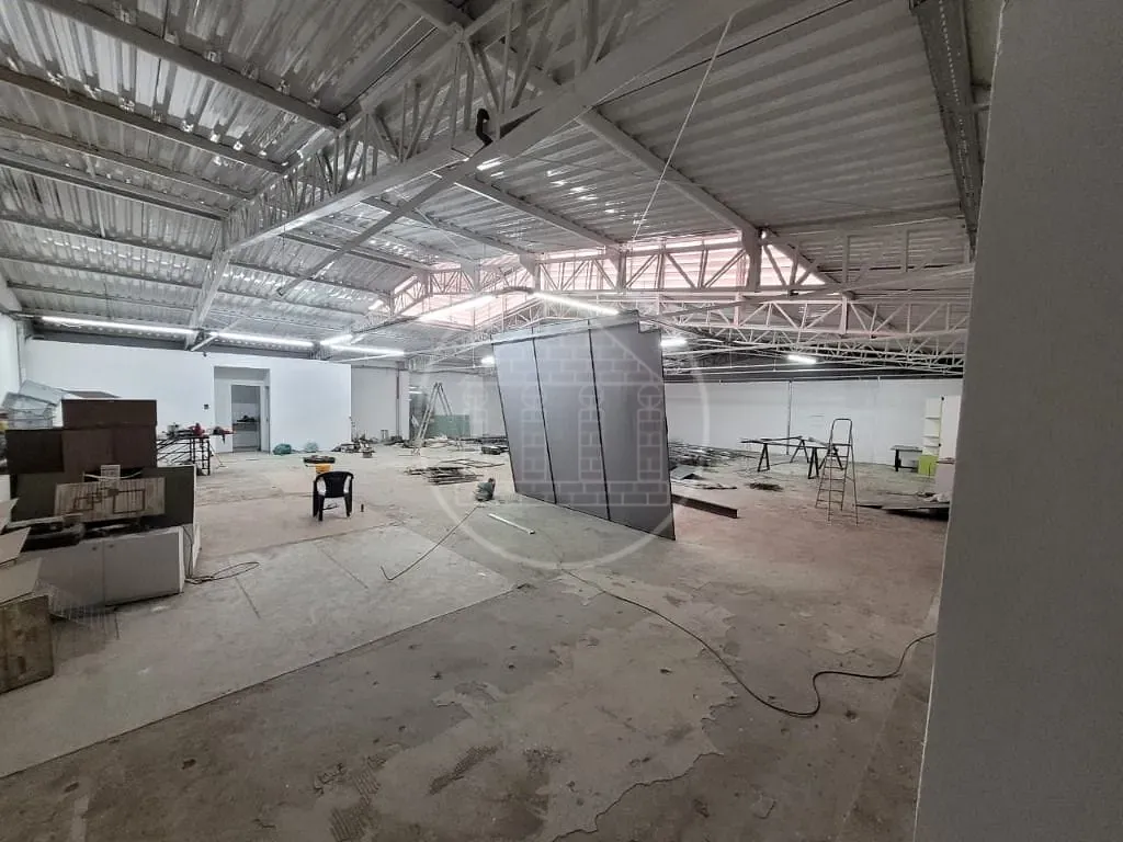 Loja-Salão, 750 m² - Foto 4