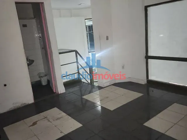 Loja à venda, no bairro Centro em Barra Mansa