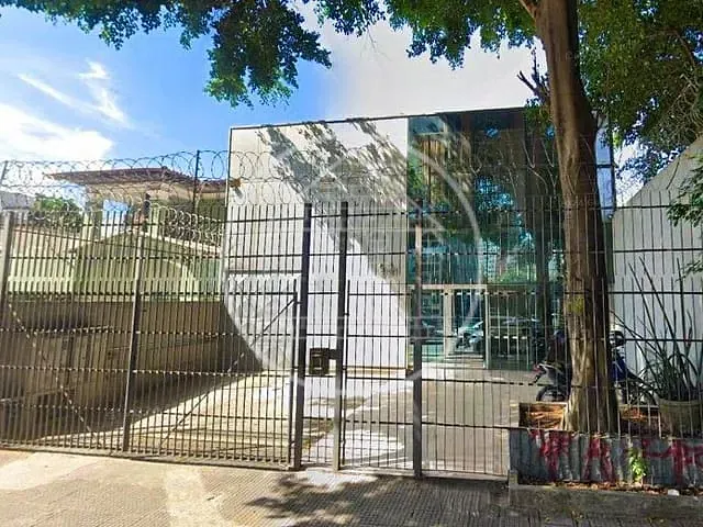 Loja com 400m², para alugar, no bairro Cerqueira César em São Paulo