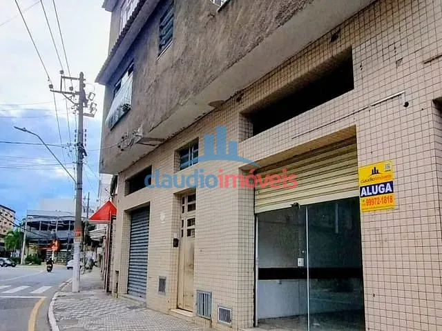 Loja à venda ou para alugar, no bairro Ano Bom em Barra Mansa