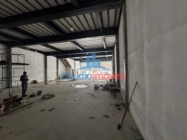 Loja para alugar, no bairro Vila Nova em Barra Mansa
