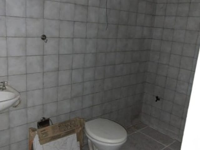 Loja para alugar, no bairro Bingen em Petrópolis
