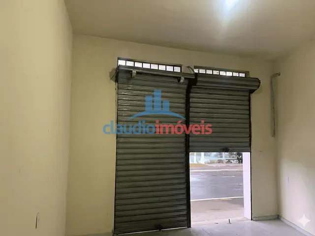 Loja para alugar, no bairro Centro em Barra Mansa