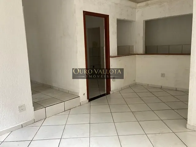 Loja com 140m², para alugar, no bairro Vila Alpina em São Paulo