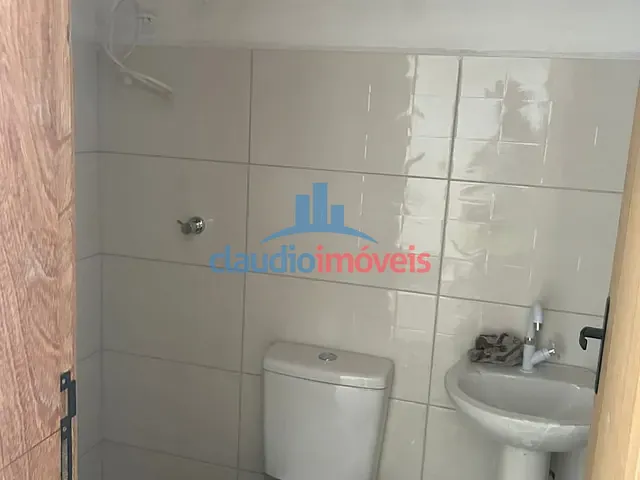 Loja para alugar, no bairro Parque Mambucaba (Mambucaba) em Angra dos Reis