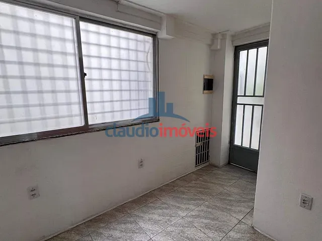 Loja para alugar, no bairro Centro em Barra Mansa