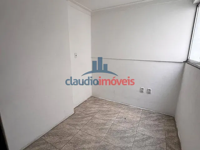 Loja para alugar, no bairro Centro em Barra Mansa