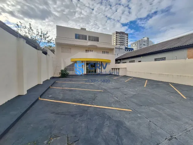 Loja com 403m², para alugar, no bairro Centro em Londrina