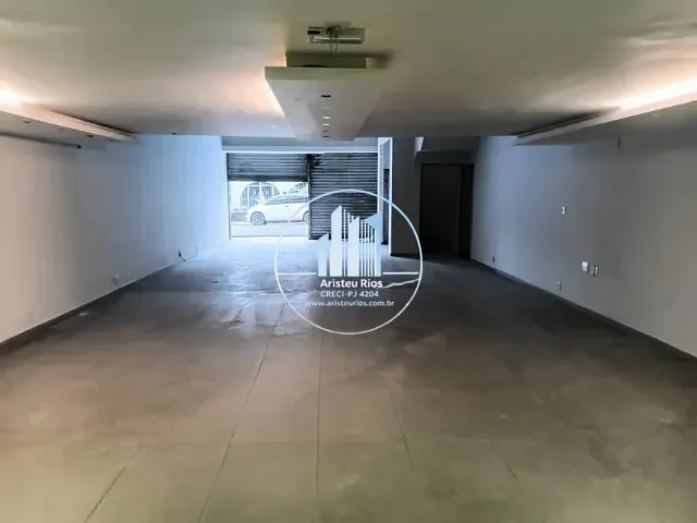 Loja com 120m², para alugar, no bairro Centro em Pouso Alegre