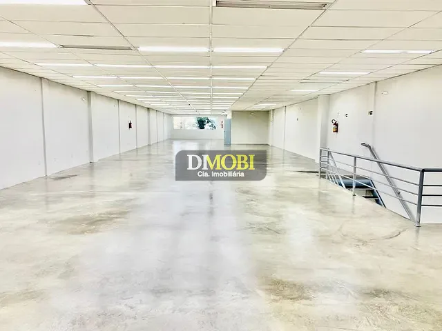 Loja com 1150m², para alugar, no bairro Centro em Gravataí