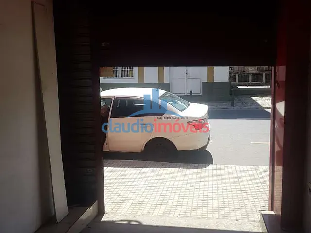 Loja para alugar, no bairro Centro em Barra Mansa