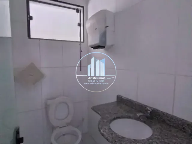 Loja com 60m², para alugar, no bairro Centro em Pouso Alegre