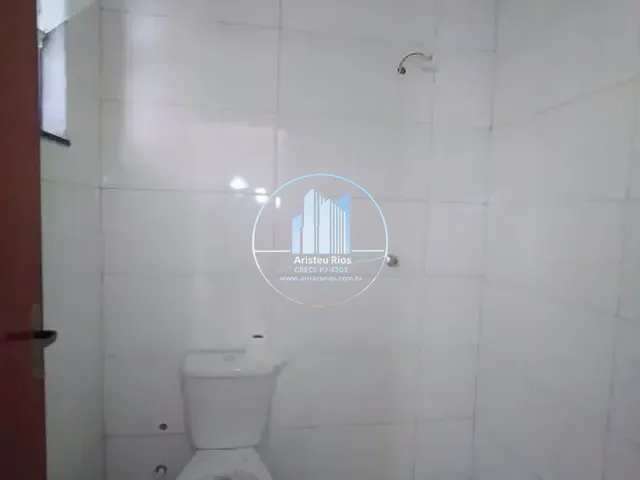 Loja com 100m², para alugar, no bairro Jardim Aureliano em Pouso Alegre