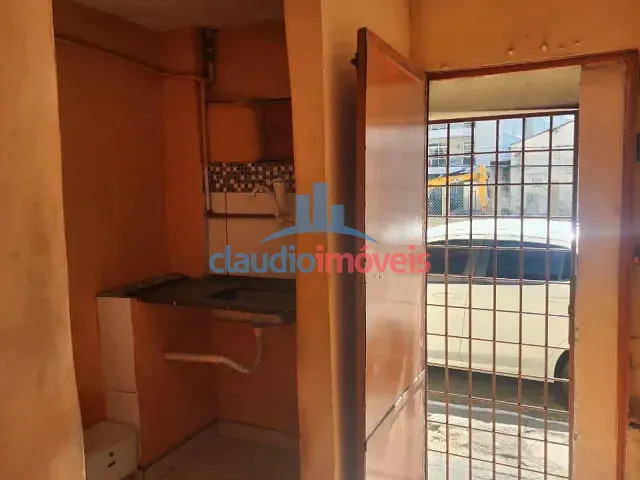 Loja para alugar, no bairro Centro em Barra Mansa