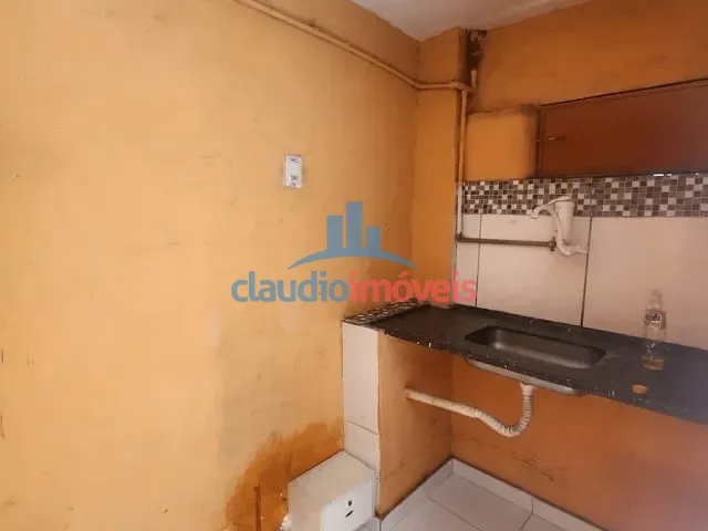 Loja para alugar, no bairro Centro em Barra Mansa