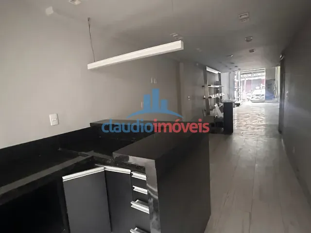 Loja para alugar, no bairro Vila Santa Cecília em Volta Redonda